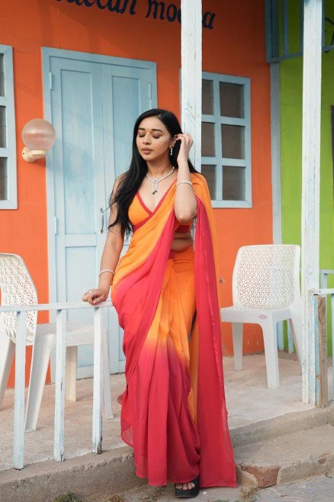 SUPER HIT PADING BOLLY WOOD SPECIAL READY TO WEAR SAREE