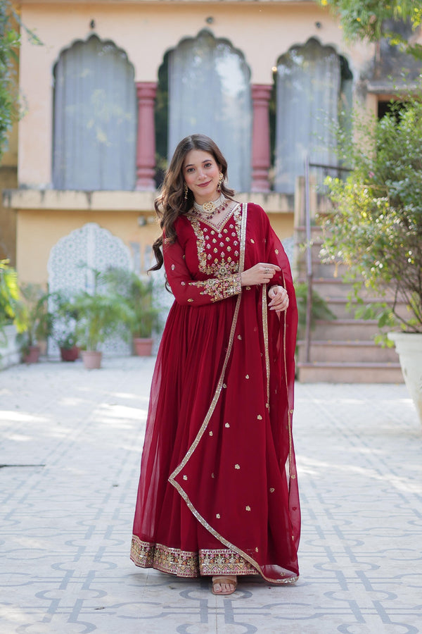 Flowy Long Gown with Dupatta: Elevate Your Ethnic Wardrobe