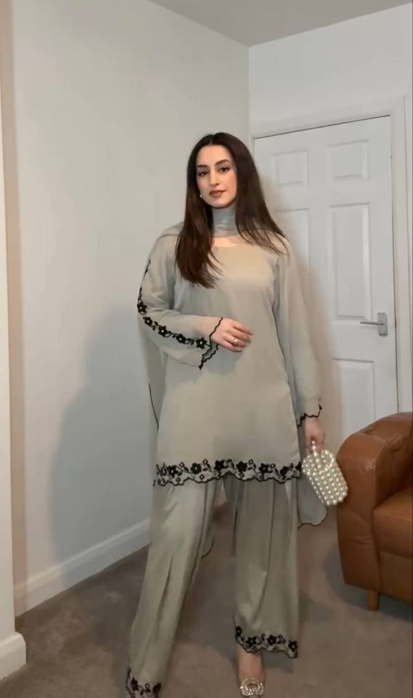Party Wear Look top with farshi plazzo